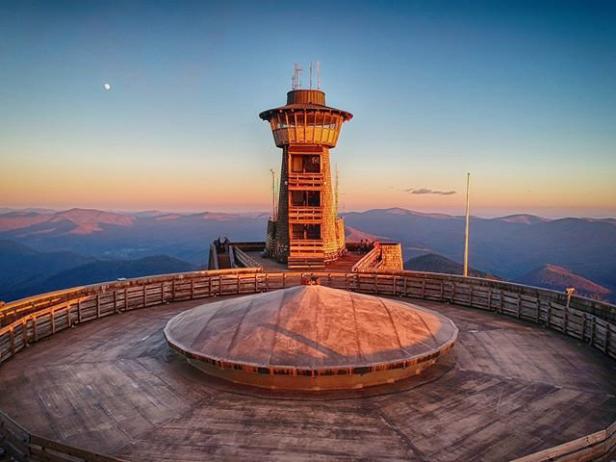 Brasstown Bald observation deck in Blairsville, Georgia