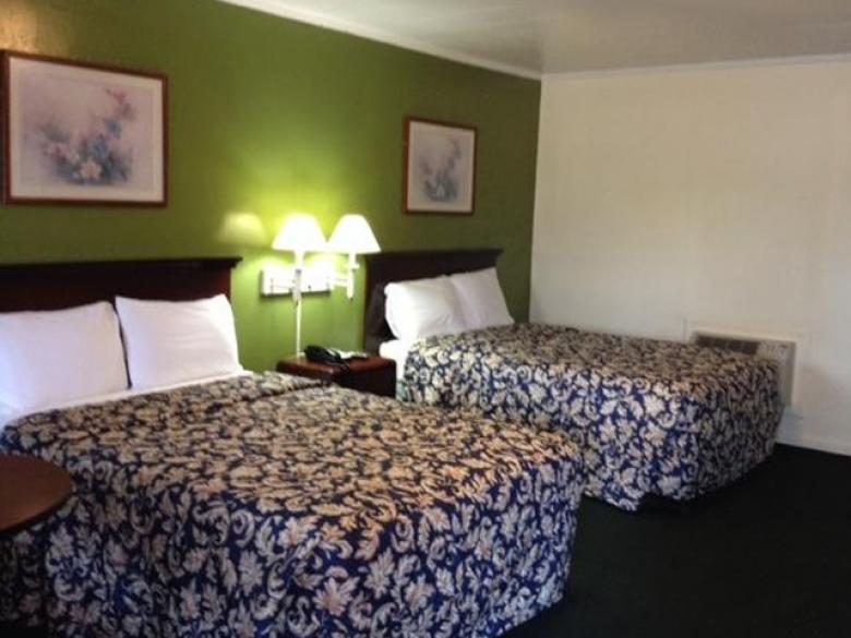 Claxton Places to Stay Official Tourism & Travel site