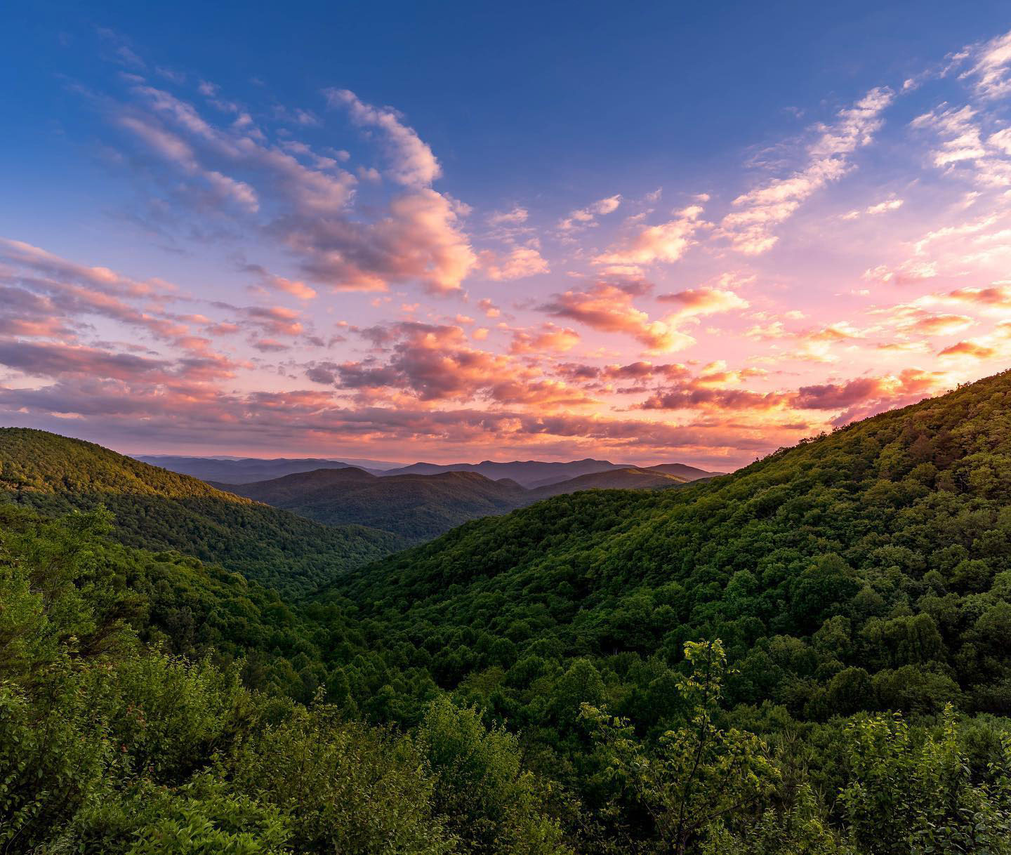 Discover the Hidden Gems off Scenic Byways Explore