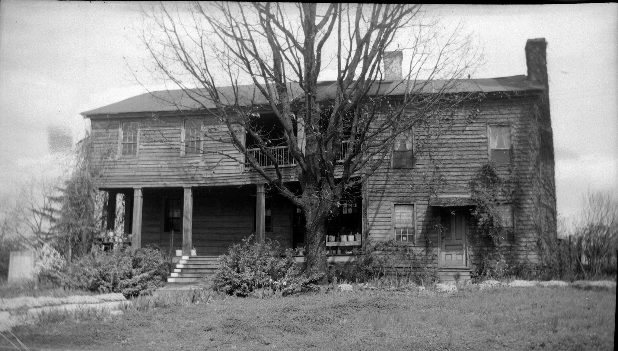 Eagle Tavern in Watkinsville, mid-1900s. Photo courtesy of Oconee Historical Society, Facebook