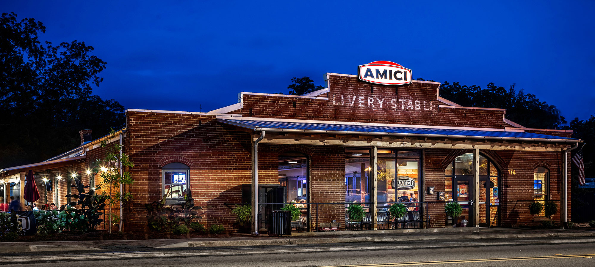 Exterior of Amici in Madison, Georgia