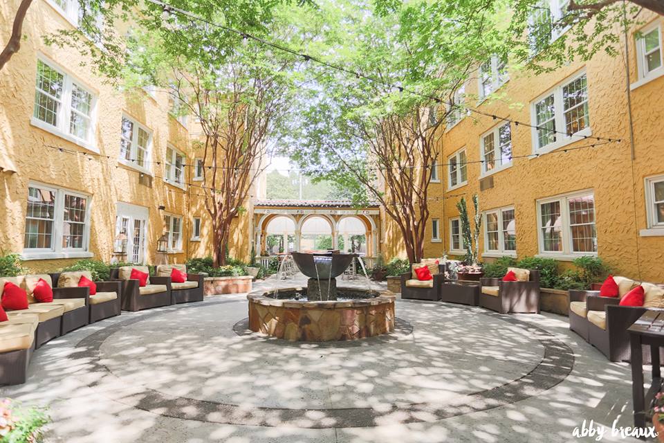 Artmore Hotel