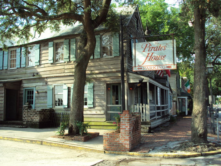 The Pirates' House, Facebook