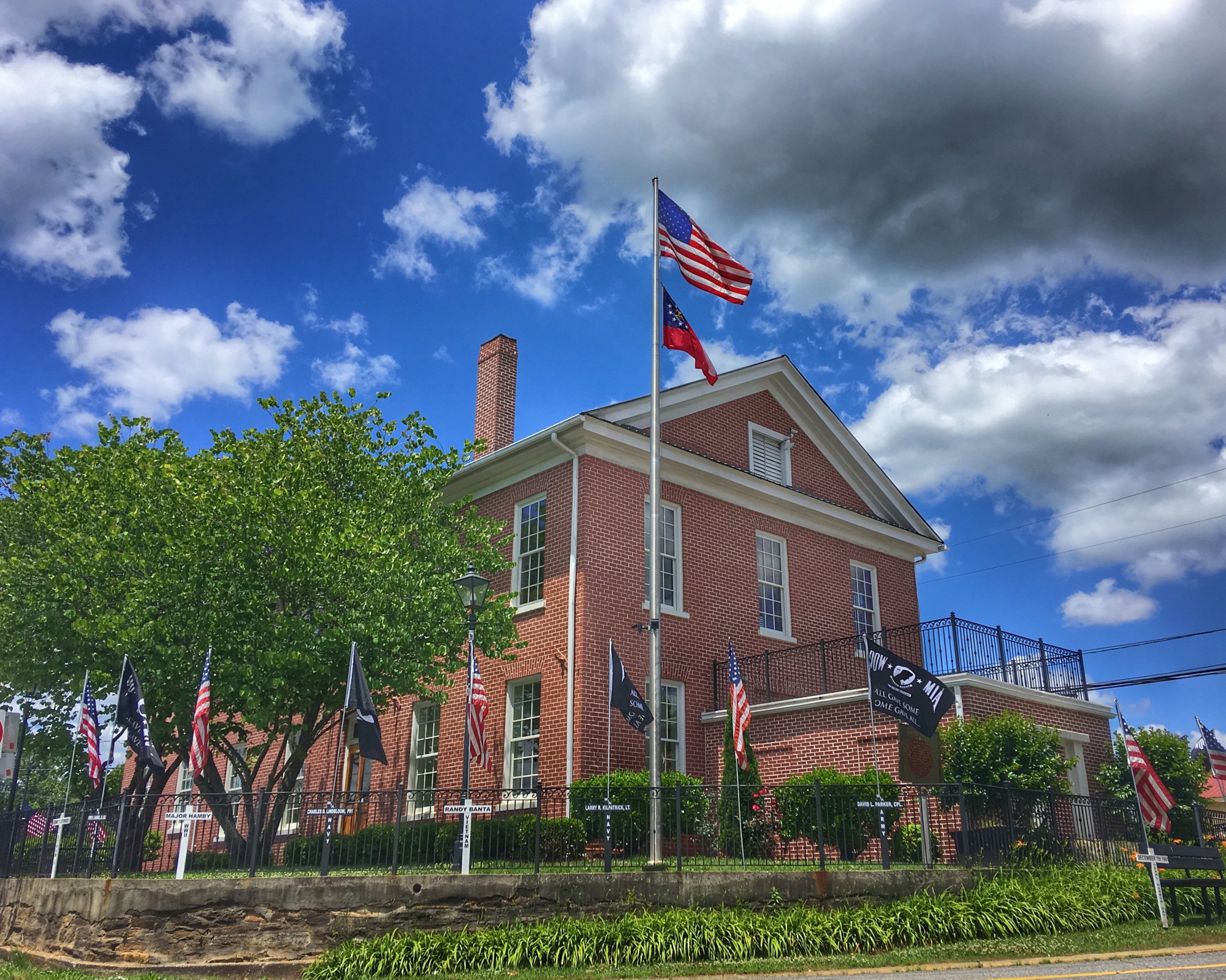 Dawson County Historic Courthouse Explore