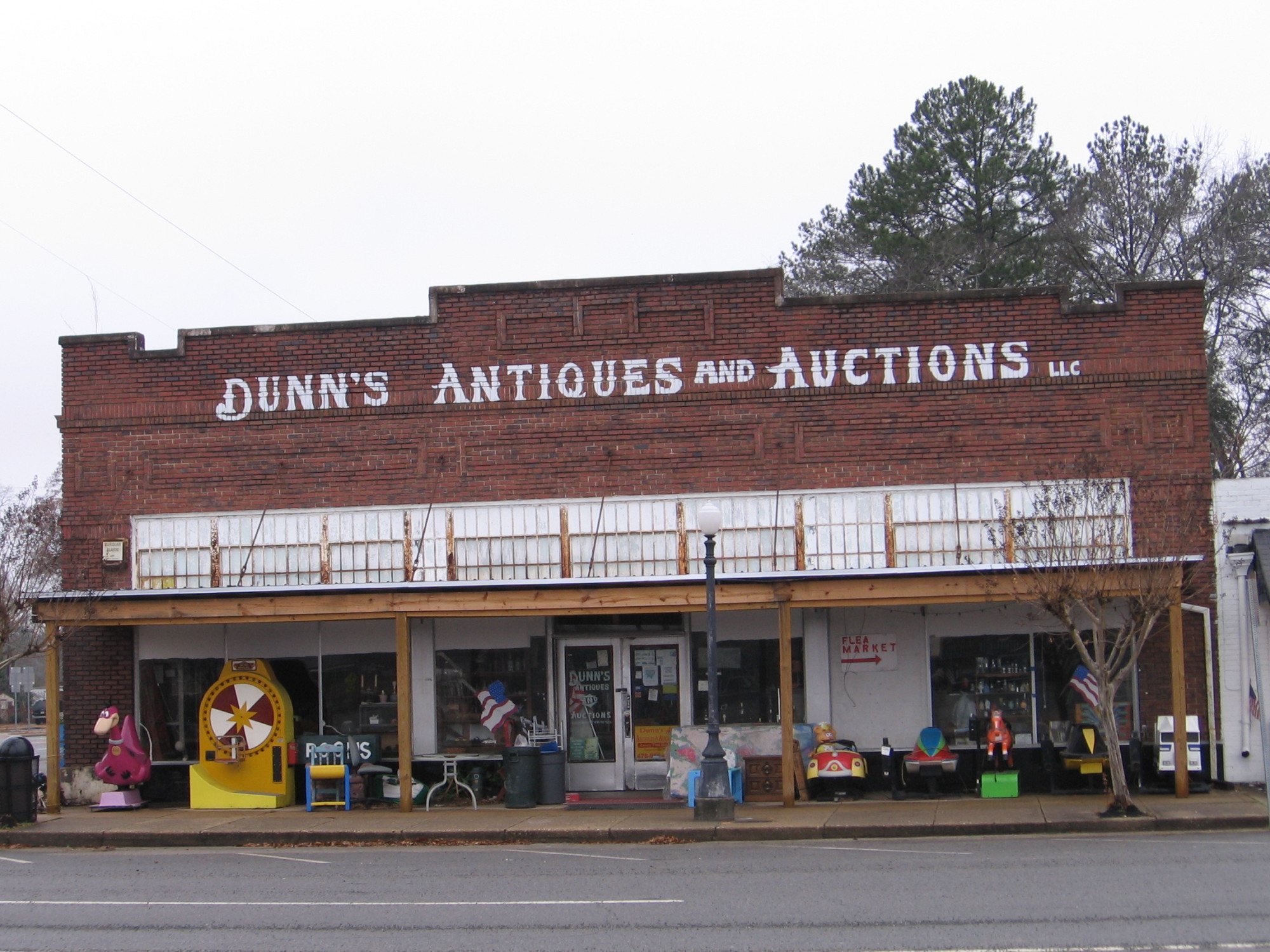 Dunns Antiques Explore