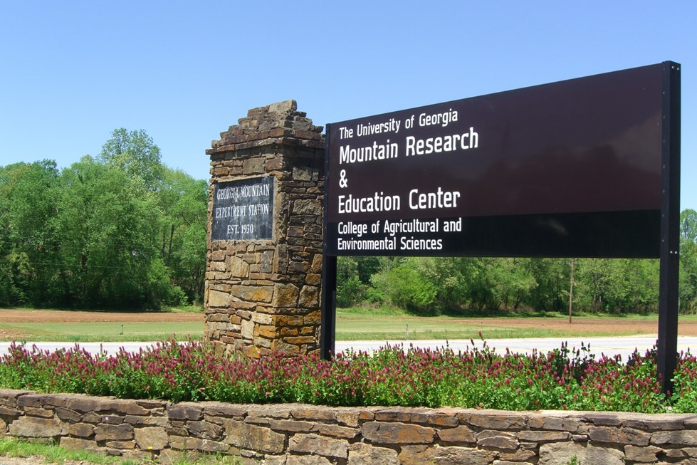 Gardens at Mountain Research & Education Center Explore