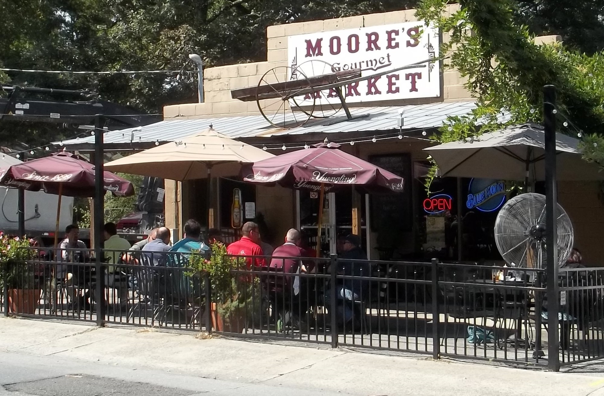 Moores Gourmet Market Official Tourism & Travel site