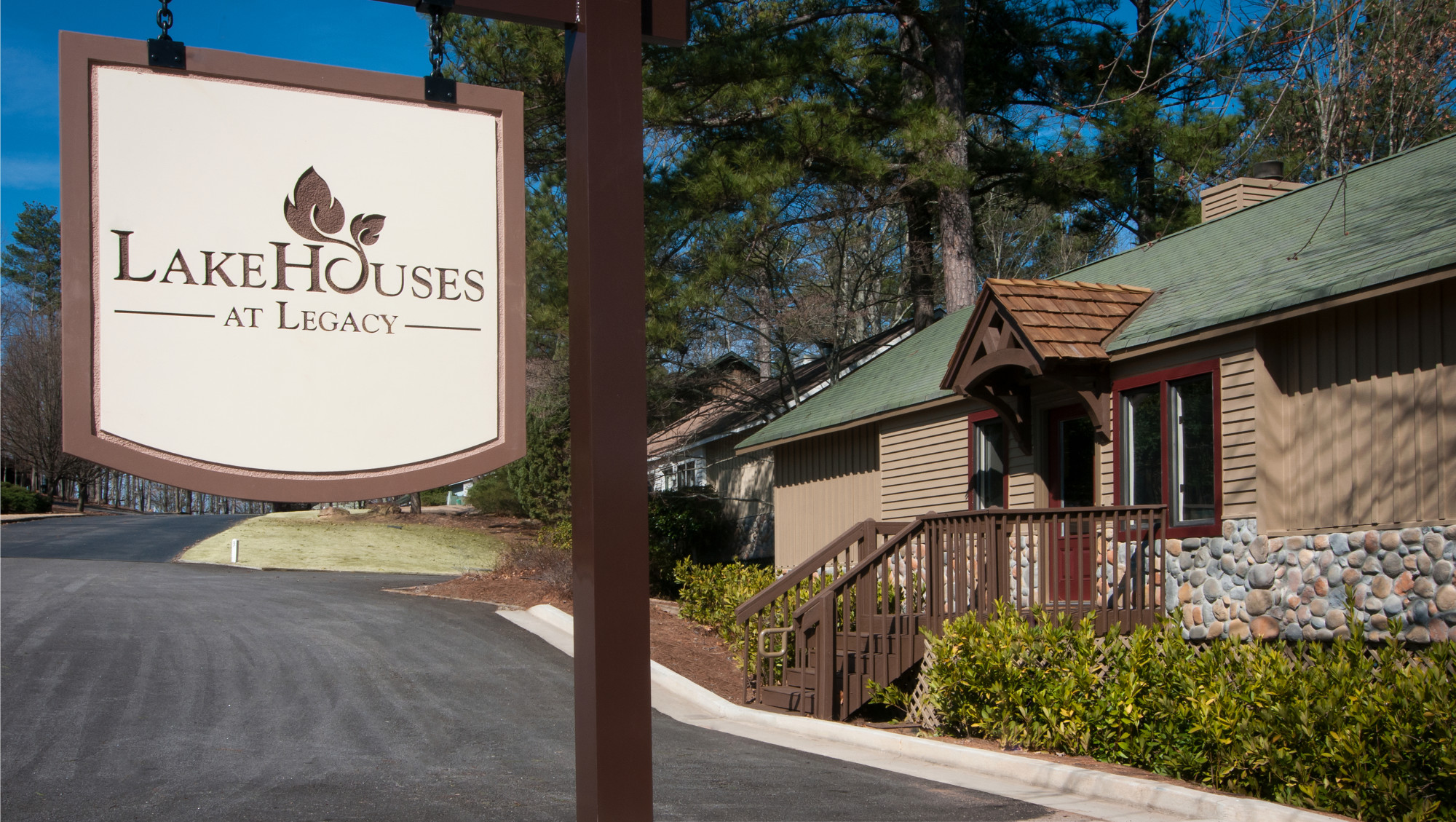 Lakehouses at Legacy Explore