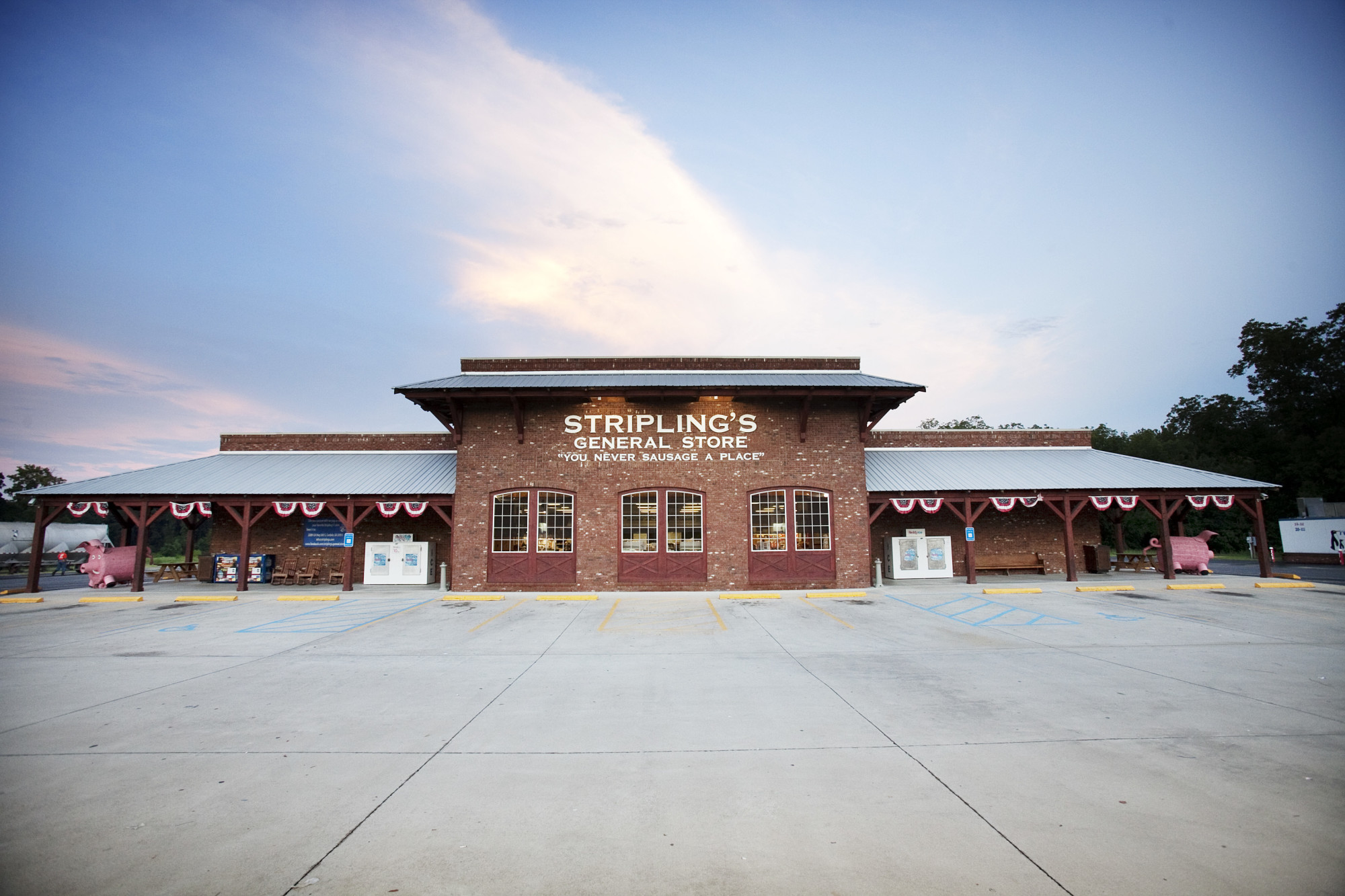 Stripling's General Store Official Tourism & Travel site