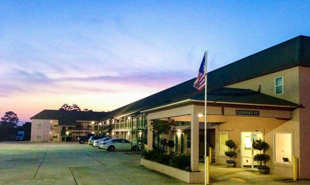 Metter Places to Stay Official Tourism & Travel site