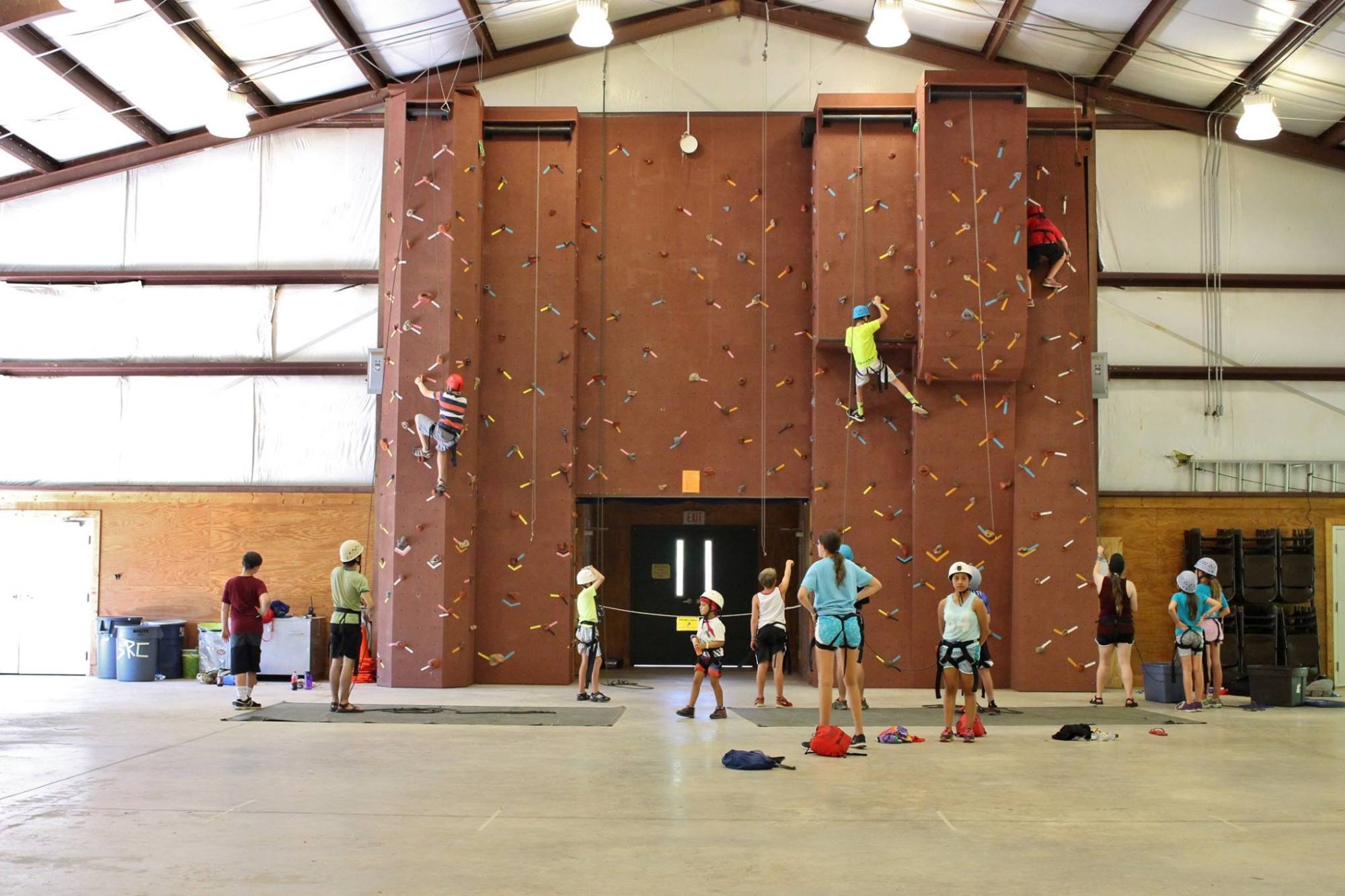 Strong Rock Camp Official Tourism & Travel site