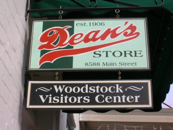 Woodstock Visitors Center at Dean's Store | Official Georgia Tourism & Travel Website | Explore Georgia.org