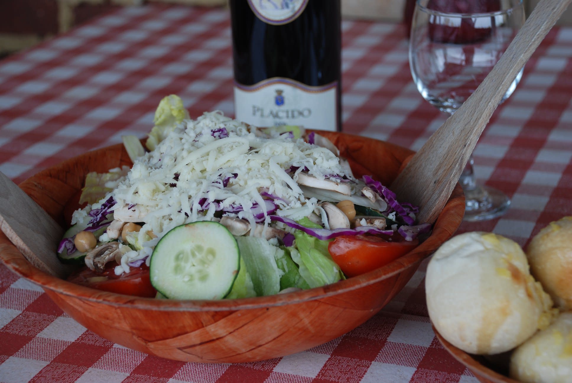 Provino's Italian Restaurant Explore