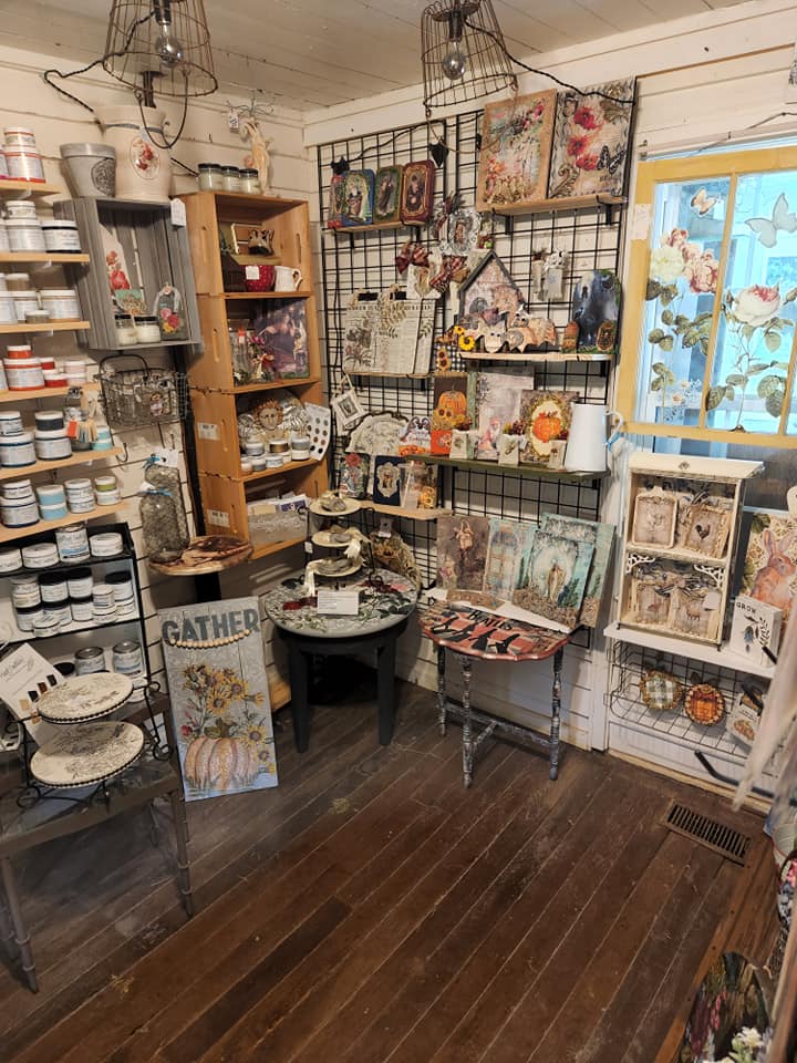 Willow Ranch Farmhouse Antiques Official Tourism & Travel