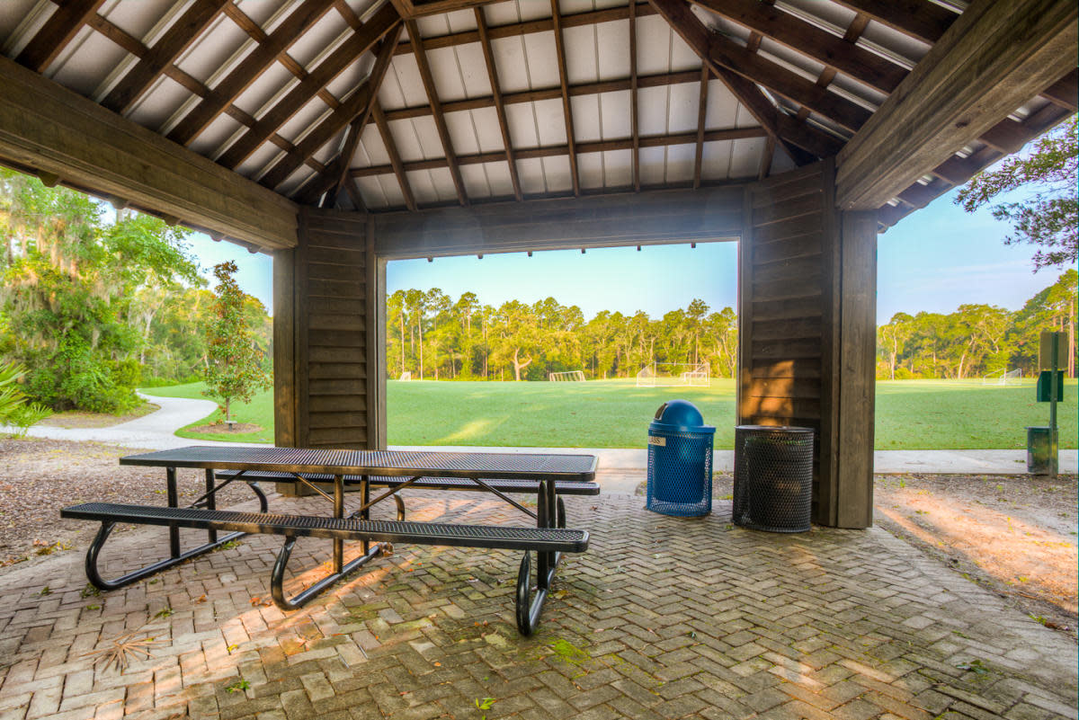 Frederica Park Official Tourism & Travel site