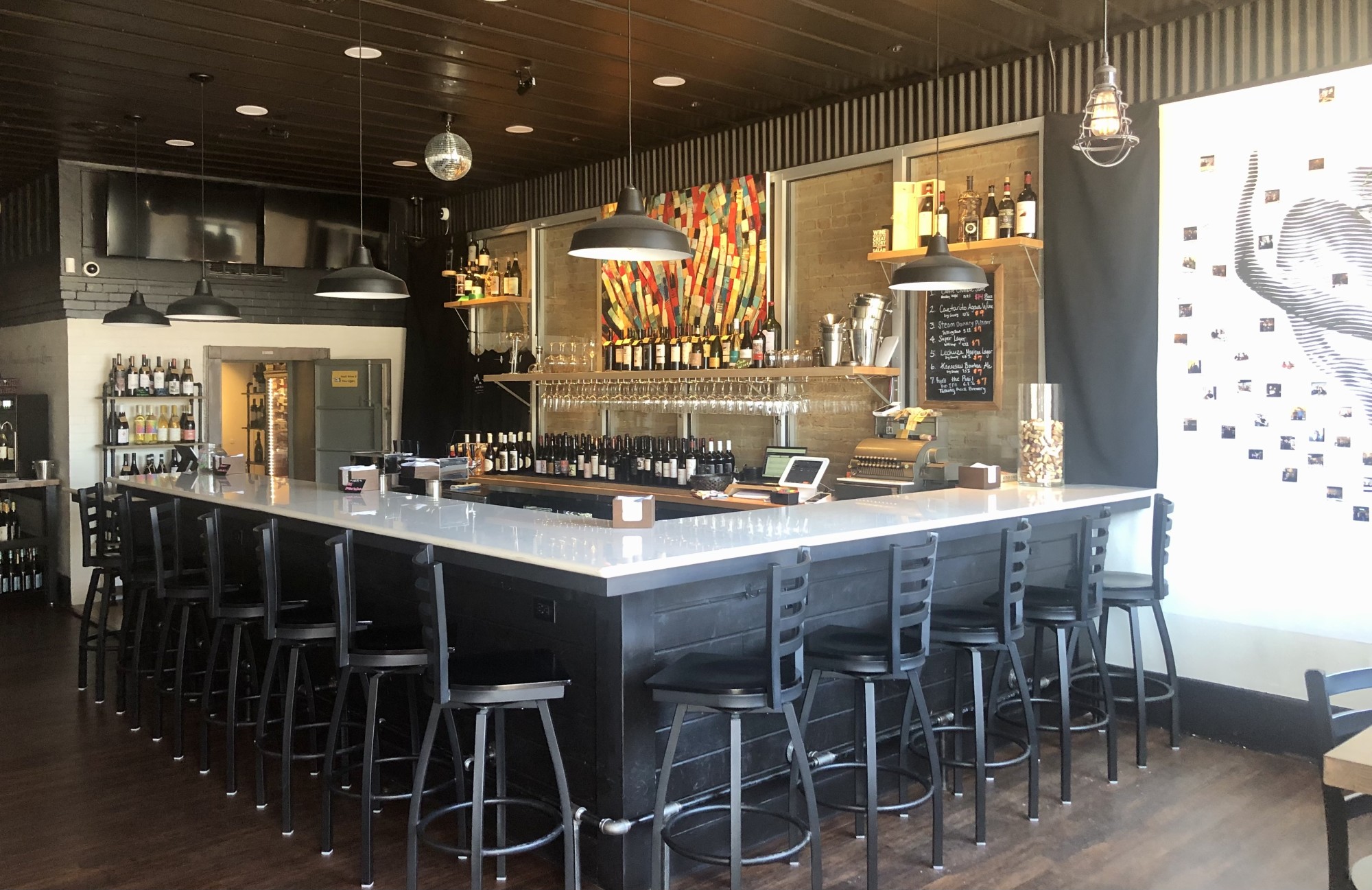 First Mountain Tasting Room Wine Bar & Bottle Shop Official