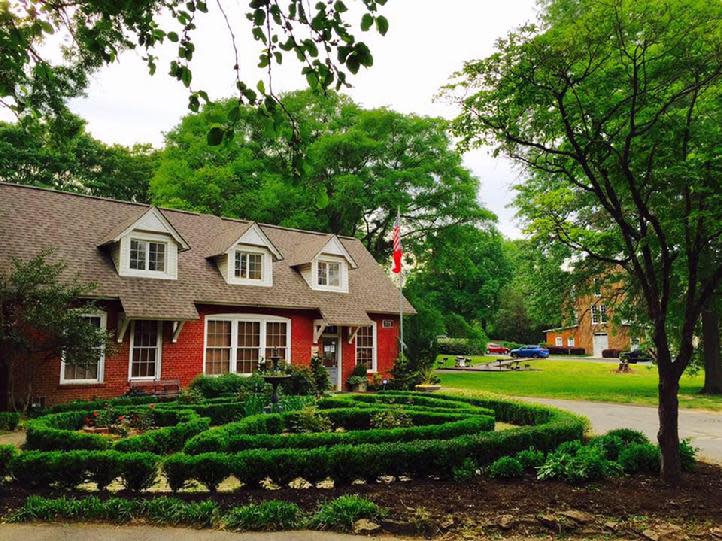 Crown Gardens and Archives | Official Georgia Tourism & Travel Website