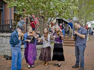 Bear on the Square Mountain Festival in Dahlonega, Georgia