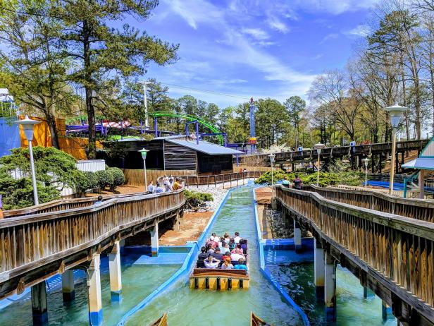 Water ride at Six Flags Over Georgia
