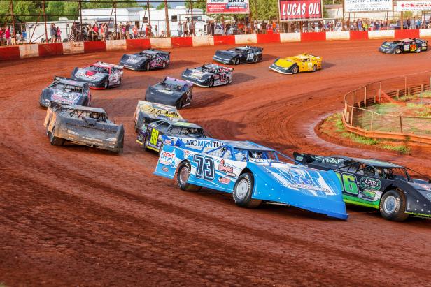 cars racing on the Dixie Speedway