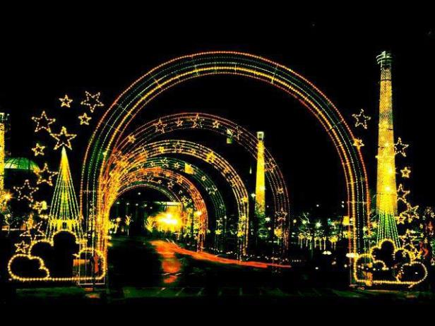 Atlanta Festival of Lights at Atlantic Station