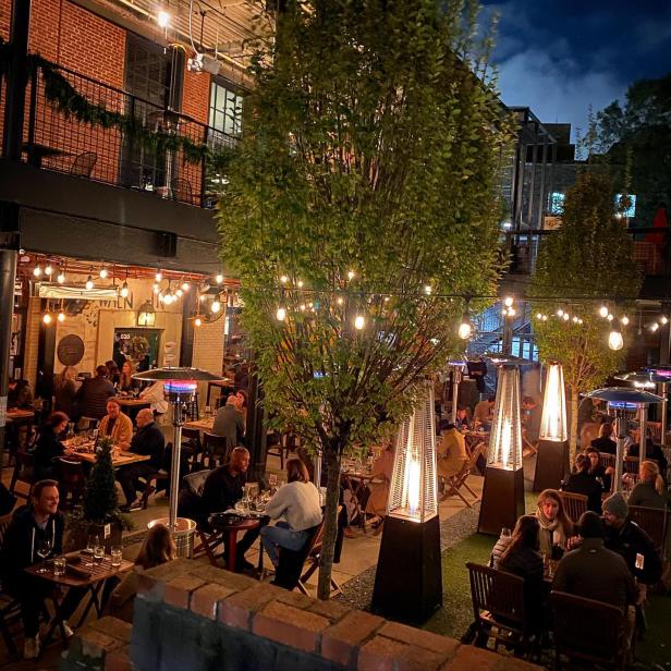 Outdoor dining in Atlanta at Forza Storico