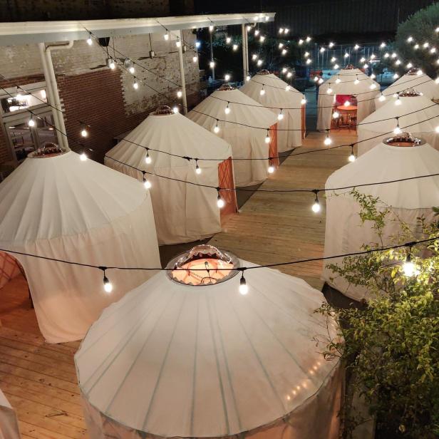 Outdoor dining in Savannah at The Grey