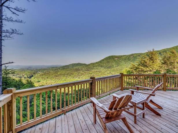 Mountain view from the deck of a cabin in Blue Ridge, Georgia