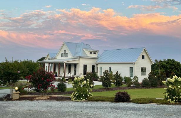 Exterior of The Beacon in Hartwell, Georgia