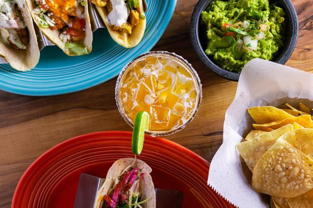 Tacos, guacamole, chips, and a drink at Bollywood Tacos in Milledgeville, Georgia