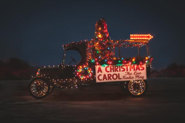Alliance Theatre: A Christmas Carol - The Live Radio Play