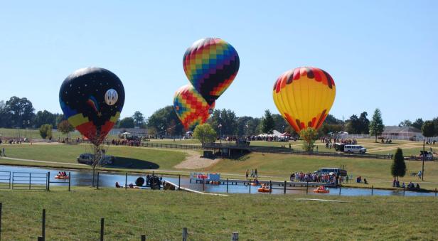 Hot air balloons at The Rock Ranch