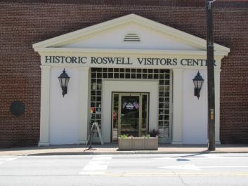 The Roswell Visitors Center is a great place to begin your tour of Roswell.