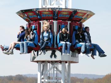 4.6Gs of excitement on the 14-story OH-ZONE! free fall at Lake Winnie!