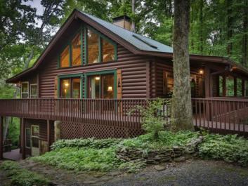 Fern Creek Lodge will make you feel right at home in the North Georgia Mountains