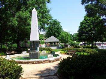 A fountain in the middle of the Square honors Roswell's founding families.