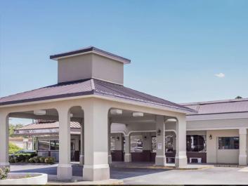 Welcome to Super 8 Augusta