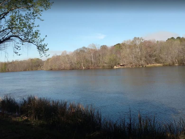 Earle May Boat Basin Recreation Area Official Tourism & Travel site Explore