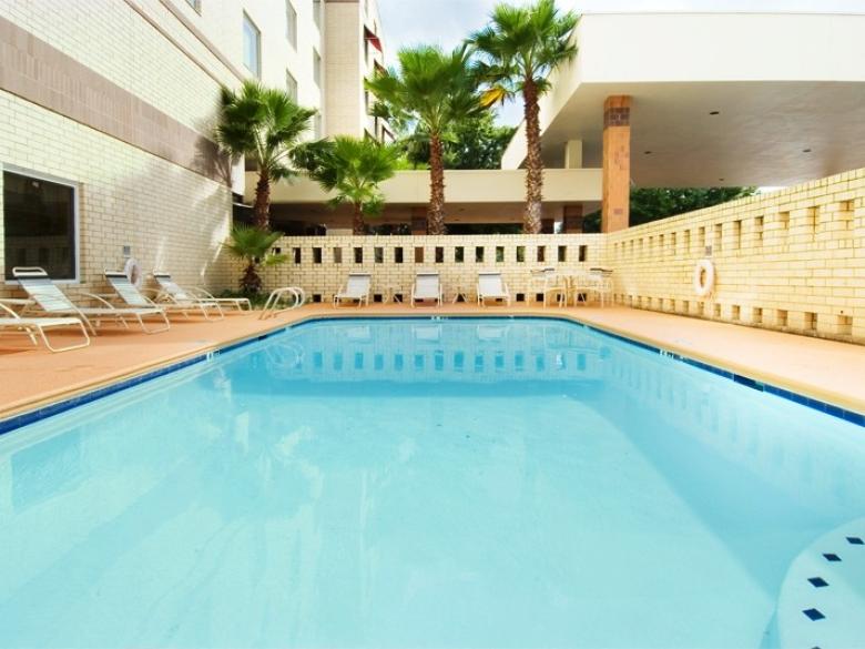 Embassy Suites by Hilton Brunswick Official Tourism & Travel