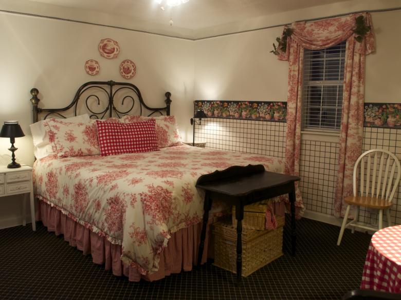 Garden Walk Bed & Breakfast Inn Official Tourism & Travel