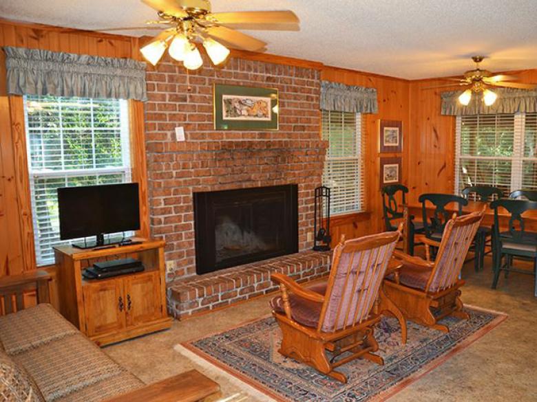 L. Smith State Park Official Tourism & Travel site