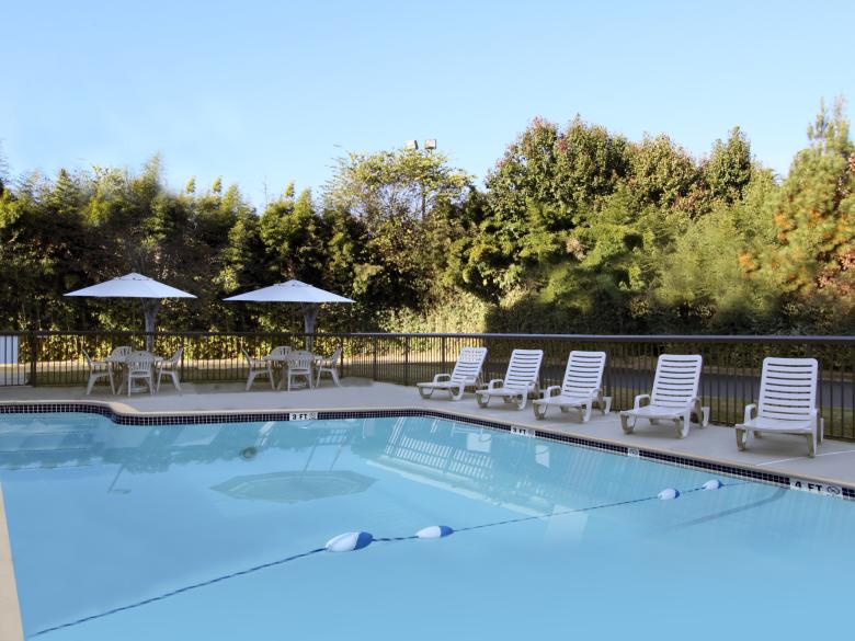 Hampton Inn Madison Official Tourism & Travel site