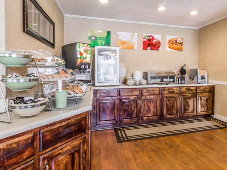 Quality Inn Pooler Savannah I95 Official Tourism & Travel