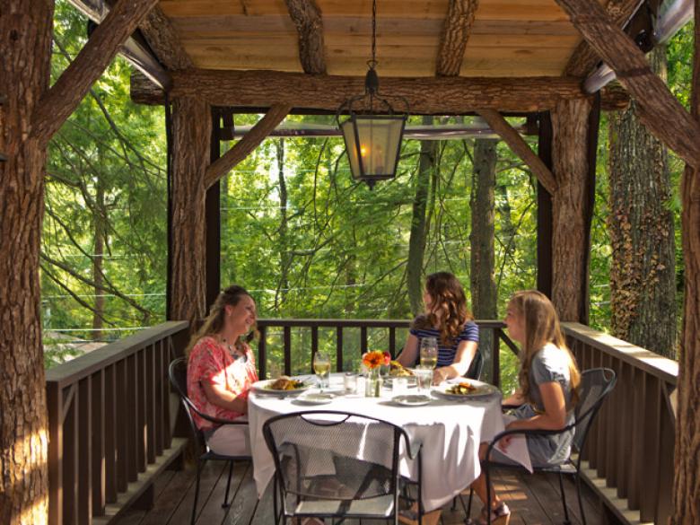 Lake Rabun Hotel & Restaurant Official Tourism & Travel