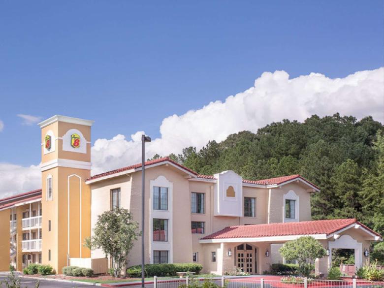 Super 8 by Wyndham Austell/Six Flags Official Tourism & Travel site Explore