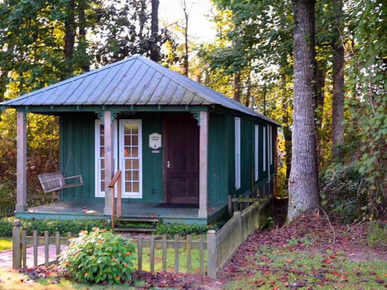 Gin Creek Plantation Official Tourism & Travel site