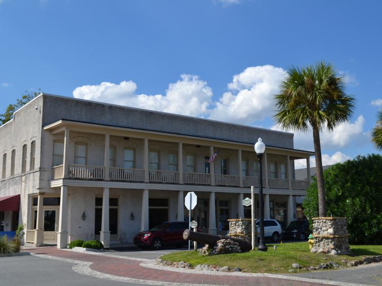 Riverview Hotel St. Marys Official Tourism & Travel site