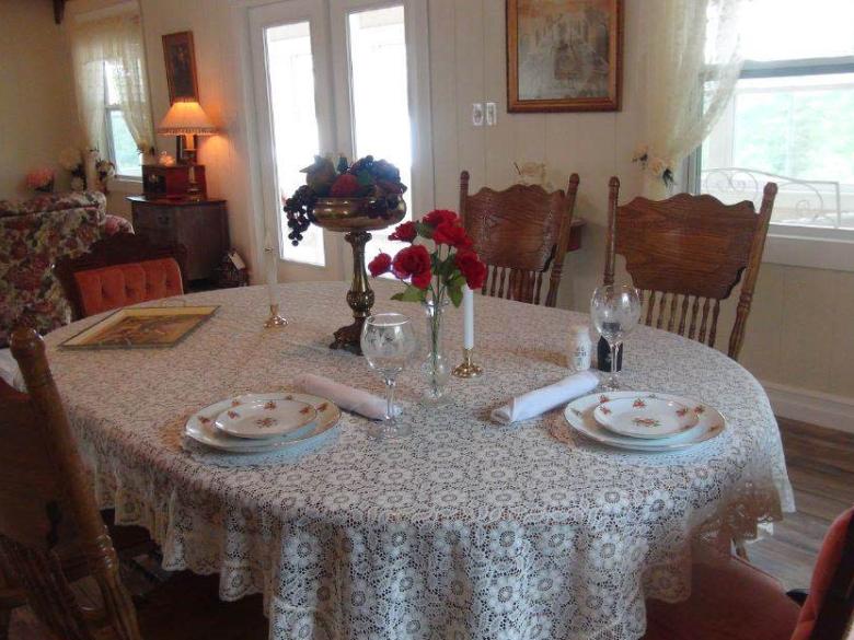 Daffodil Hill Romantic Carriage House Suite Official Tourism