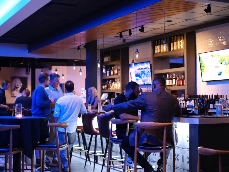 Gaslight Bar and Grill Official Tourism & Travel site