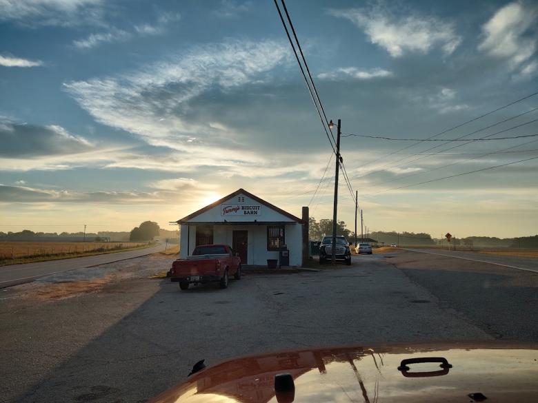 Tammy's Biscuit Barn Official Tourism & Travel site